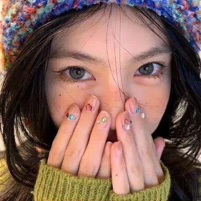 巴黎窈窕熟女